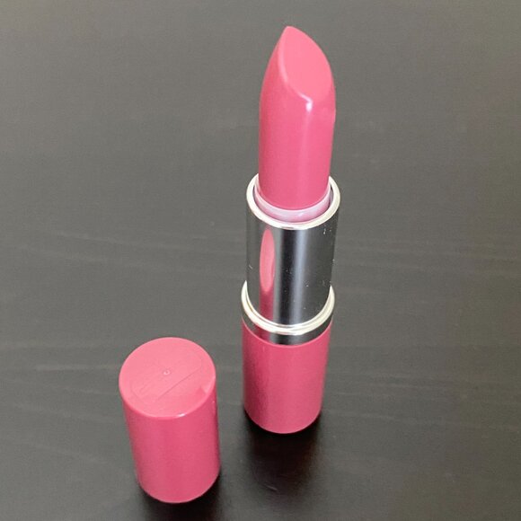 Clinique Pop Lip Colour + Primer in PLUM POP - Picture 3 of 11